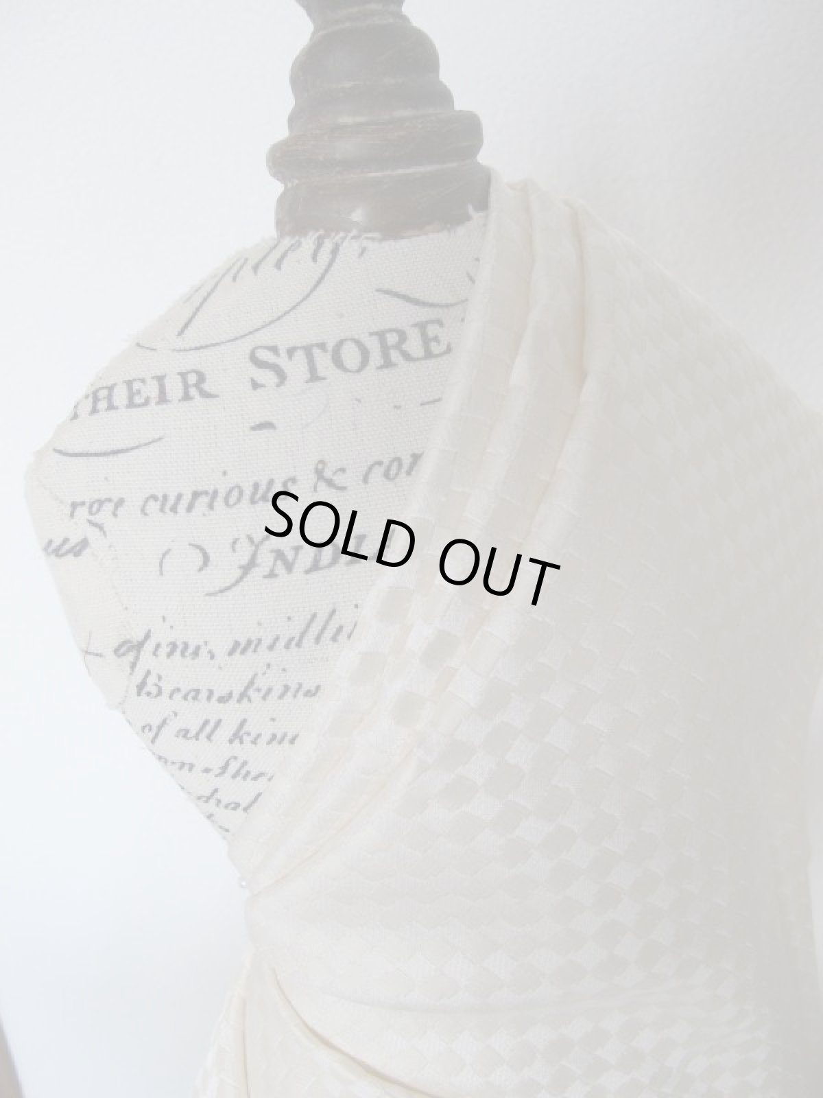 画像2: ブロック柄無地　シルクコットン　風通織り＜セール在庫限り＞ (2)