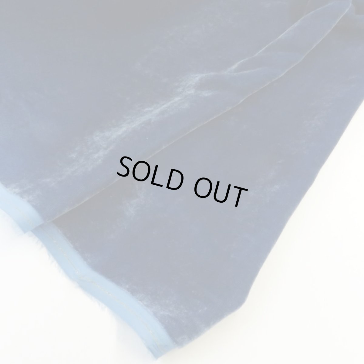 画像2: シルクレーヨンベルベット　ブルー　110cm巾×50cm　  (2)