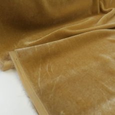 画像1: シルクレーヨンベルベット　ベージュ　110cm巾　  ❰在庫限り❱ (1)