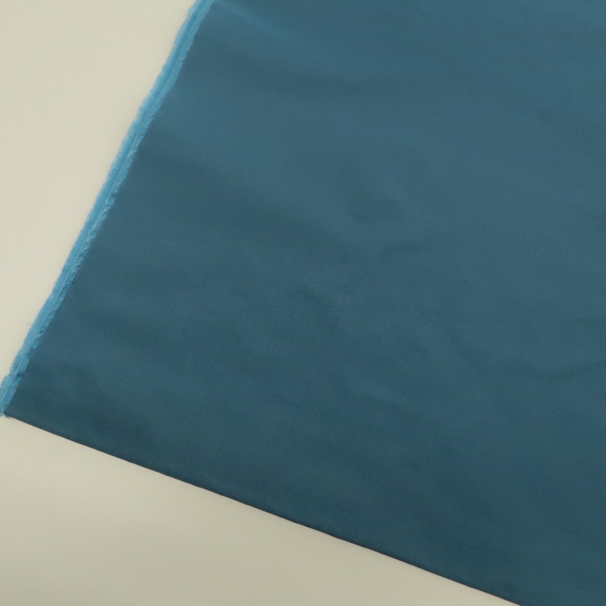 ジェイブルー(GABA141BL)