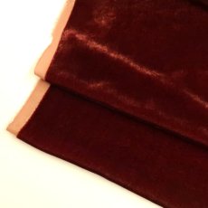 画像1: シルクレーヨンベルベット　マーロンレッド　110cm巾　 <在庫限り＞ (1)