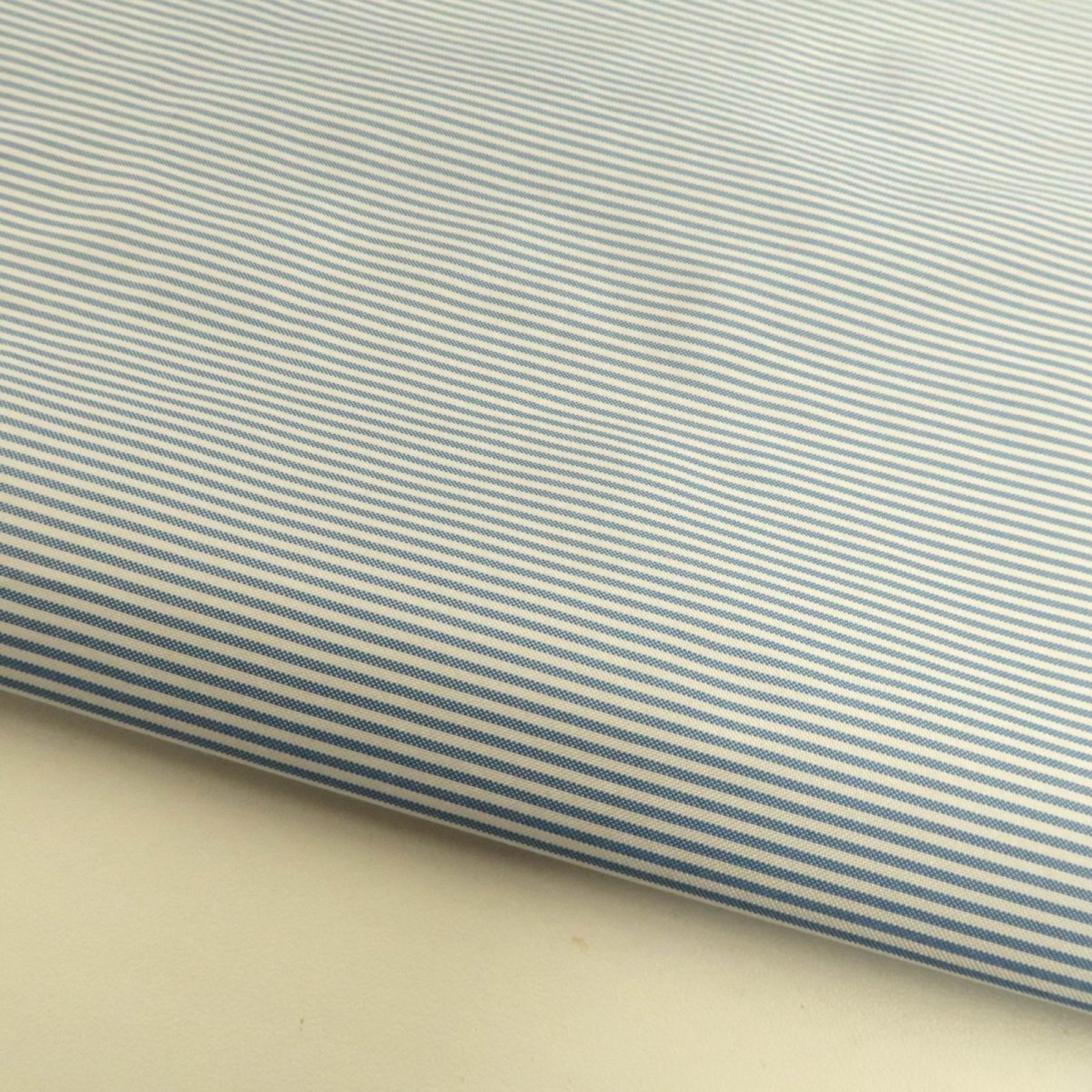 ブルー/ホワイト