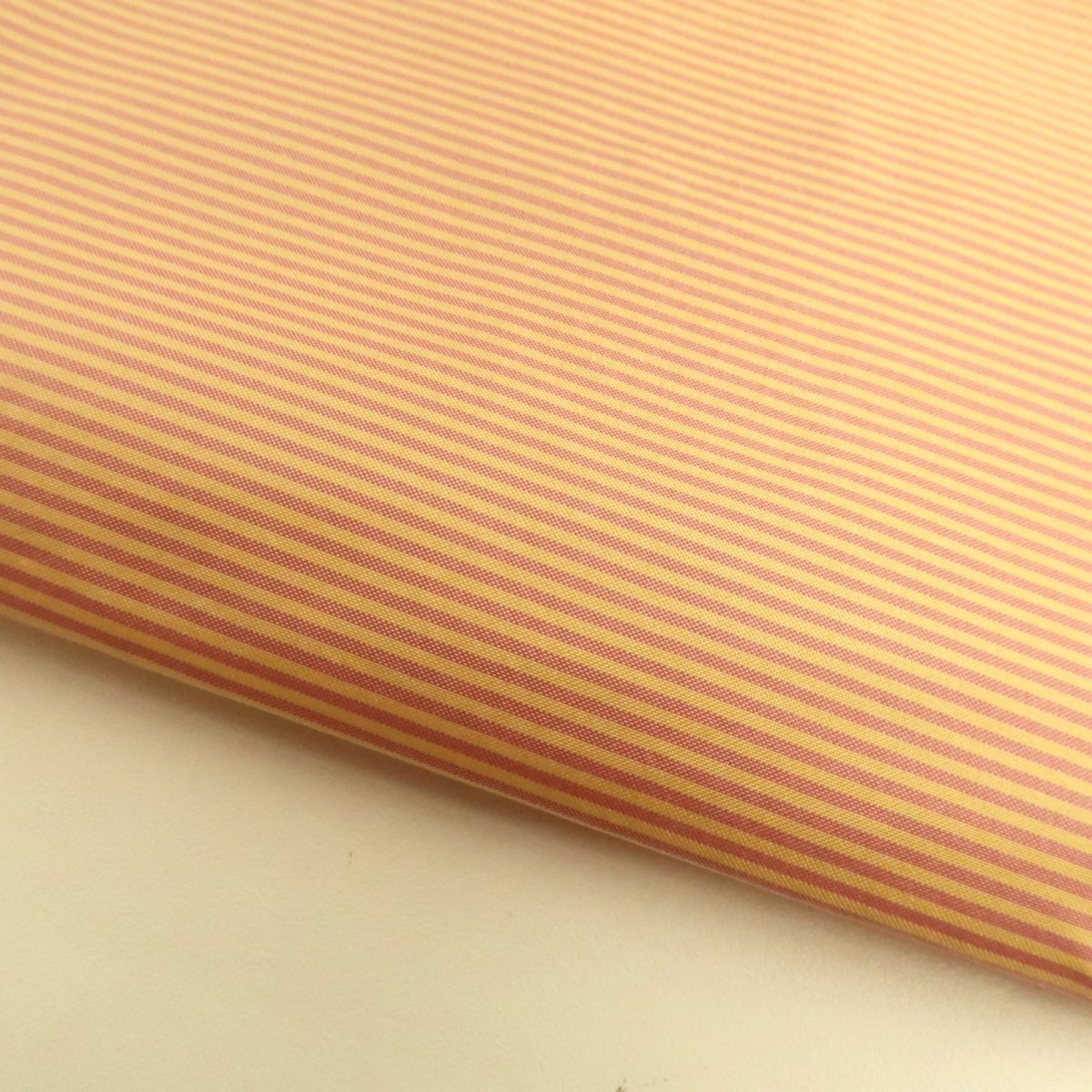 ピンク/イエロー