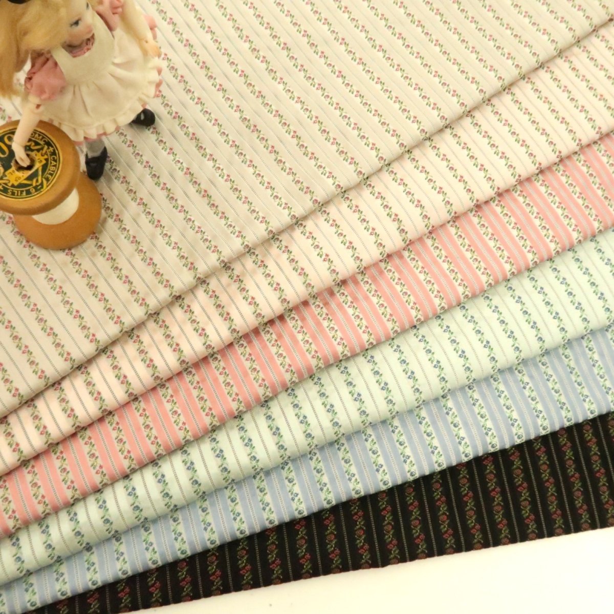 画像2: シルクジャガード　Stripes/Berries　ストライプ/ベリー柄 (2)