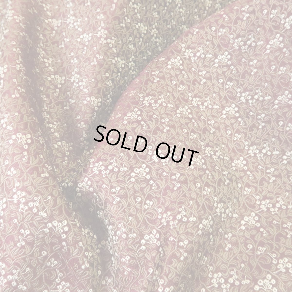 画像1: シルクジャガード　ベリー柄(数量限定色）※50cm×50cmのカットサイズ (1)