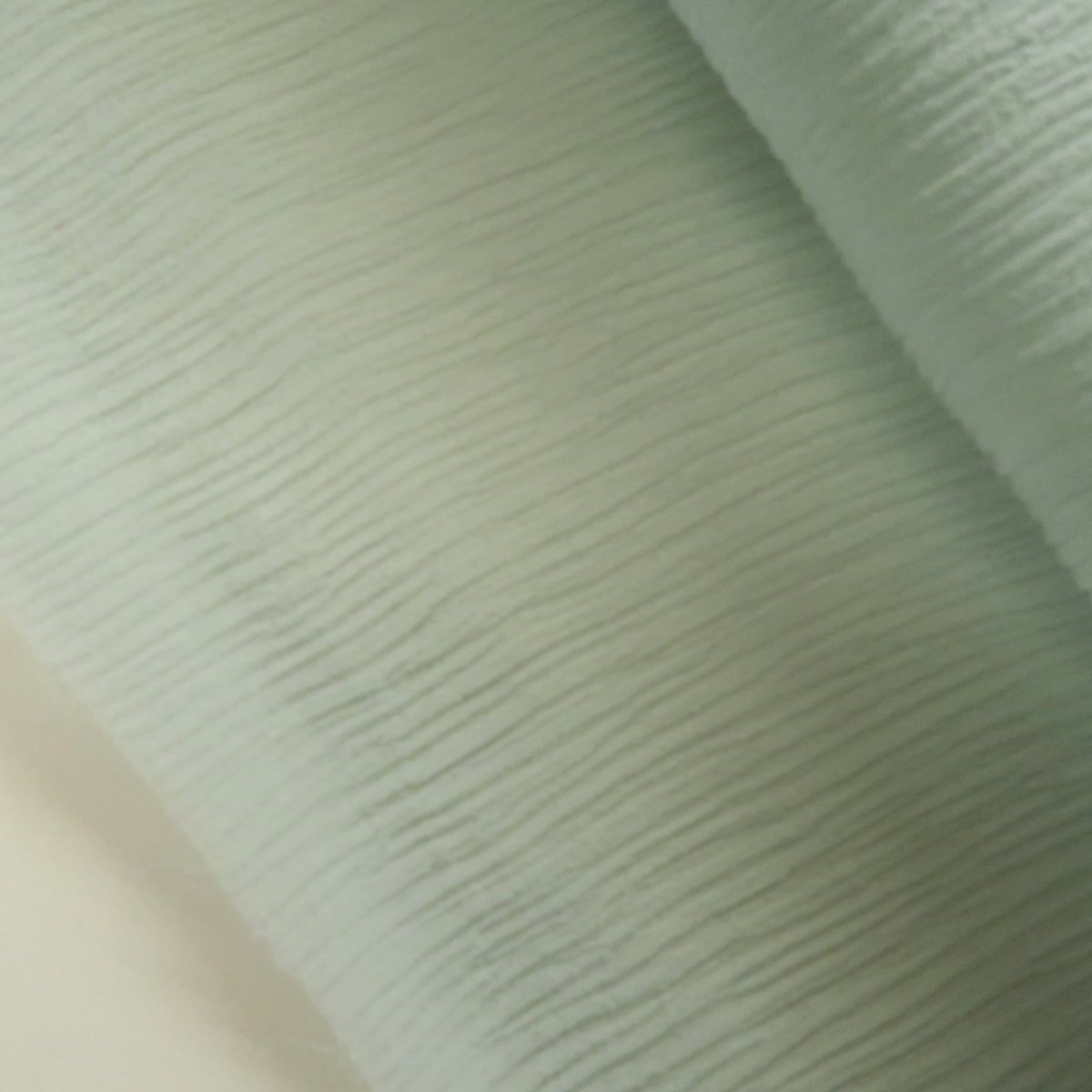 画像2: シルククレープ(楊柳8匁)　セージグリーン　98cm幅×50cm ❰在庫限り❱ (2)