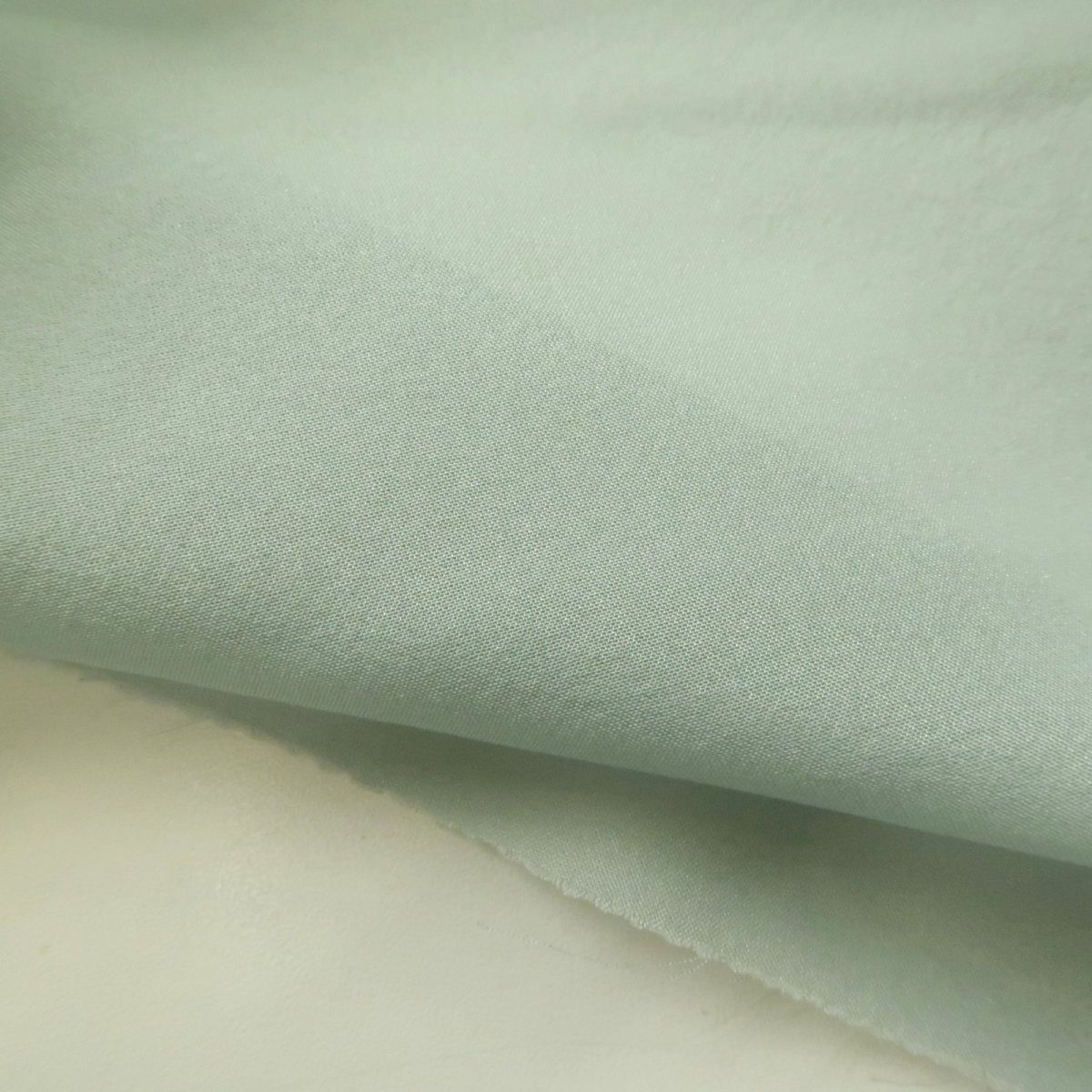 画像2: シルクローンシフォン(10匁)　セージグリーン　114cm幅×50cm ❰在庫限り❱ (2)