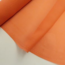 画像4: シルクシフォンジョーゼット(10匁) ピンクオレンジ 108cm幅×50cm ❰在庫限り❱ (4)