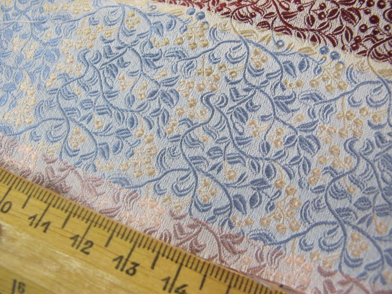 ただいま製織中