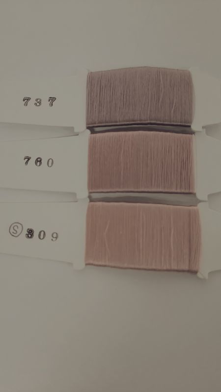 またシルクタフタ新色です。